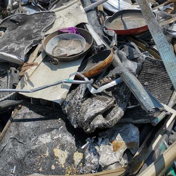 16 tone de deşeuri din aluminiu, încărcate din Italia, oprite la P.T.F. Giurgiu
