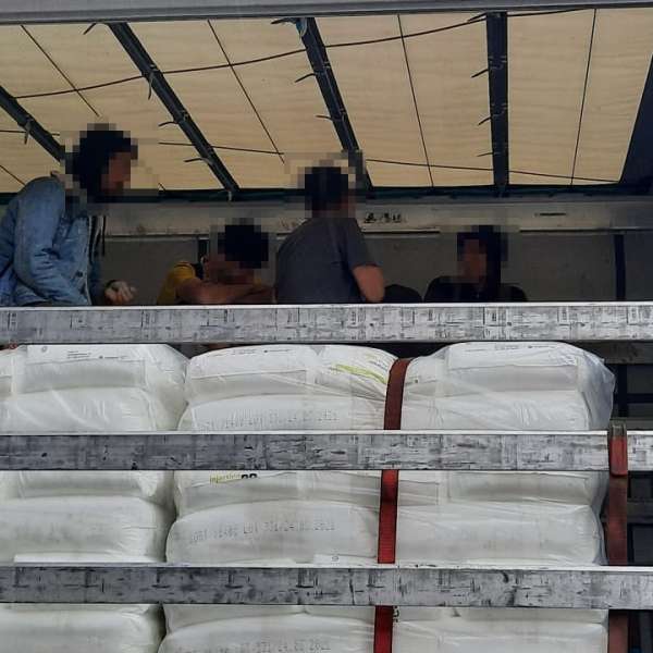 Șase cetăţeni străini depistați de polițiștii de frontieră arădeni
