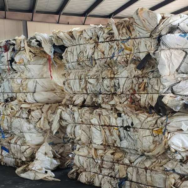 Patru containere cu deșeuri, descoperite în Portul Constanţa Sud Agigea