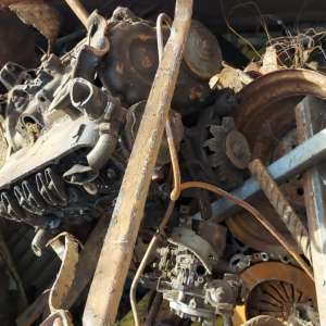 Peste o mie de tone de deșeuri din diferite materiale, transportate ilegal din Serbia, oprite la Cernavodă