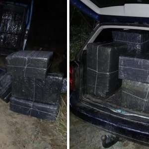 Doi sătmăreni reținuți şi aproximativ 50.000 pachete de ţigări de contrabandă, în valoare de peste 115.000 euro, confiscate