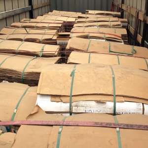 4.340 kilograme deșeuri din carton transportate ilegal din Bulgaria,  oprite la P. T. F. Giurgiu