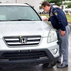 Autoturism căutat de autoritățile din Cehia, indisponibilizat de poliţiştii de frontieră