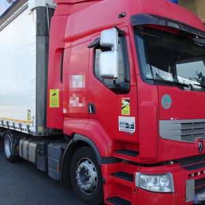 Trei cetățeni străini ascunși într-un autocamion, depistați la P.T.F. Calafat