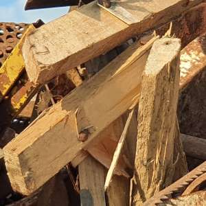 Barges with over 1,000 tons of waste, discovered in Murfatlar Port. Over 3,600 tons of waste, stopped to enter Romania, since the beginning of the year