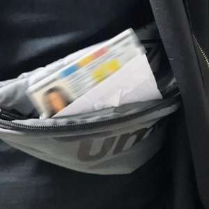 Documente false descoperite la doi bărbaţi cu ocazia controlului de frontieră