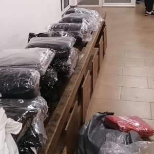 Bunuri susceptibile a fi contrafăcute în valoare de peste 18.000 lei, confiscate la P.T.F. Vama Veche