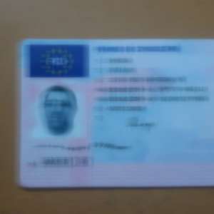 Un pieton depistat în trafic, la volan, cu permis de conducere fals