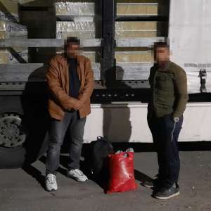 Douăzeci de cetăţeni străini,  depistați de polițiștii de frontieră arădeni