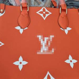 Bunuri susceptibile a fi contrafăcute, descoperite la P.T.F. Giurgiu