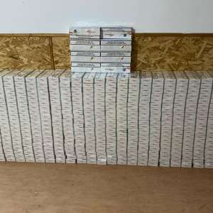 Peste 6.000 de pachete de țigări de contrabandă, descoperite de polițiștii de frontieră botoșăneni