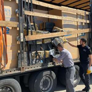 Bunuri în valoare de 350.000 lei,  susceptibile a fi contrafăcute,  descoperite la PTF Giurgiu