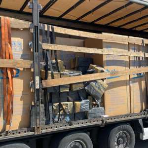 Bunuri în valoare de 350.000 lei,  susceptibile a fi contrafăcute,  descoperite la PTF Giurgiu