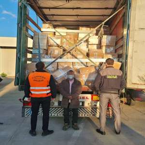 Şase cetăţeni din Nepal, Eritreea și Turcia, opriți din drumul ilegal către spațiul Schengen