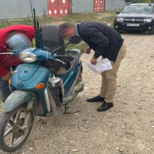 La plimbare, fără permis de conducere