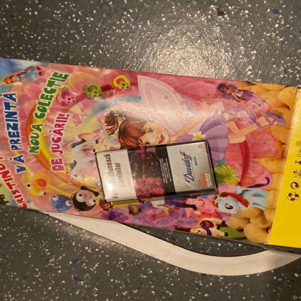 Pufuleţi aromatizaţi cu tutun de contrabandă, pregătiţi pentru Italia