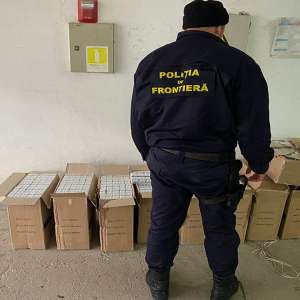 Aproximativ 10.000 pachete țigări confiscate la graniţa cu Ucraina