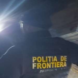 Mii de ţigarete de contrabandă depistate în urma unui denunţ