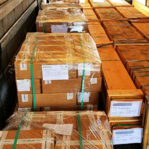 Peste 3.000 articole electronice fără documente justificative descoperite într-un camion