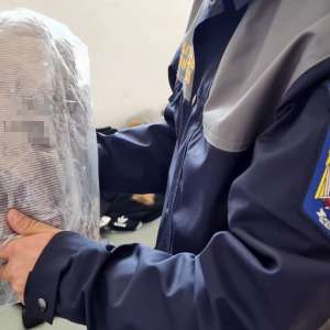 Peste 700 de bunuri susceptibile a fi contrafăcute, estimate la 110.000 de lei, descoperite de polițiștii de frontieră giurgiuveni
