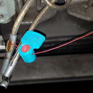 Doisprezece cetățeni turci și doi sirieni au încercat să treacă ilegal frontiera, ascunși printre piese metalice