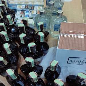 Băuturi şi ţigări de contrabandă nedeclarate