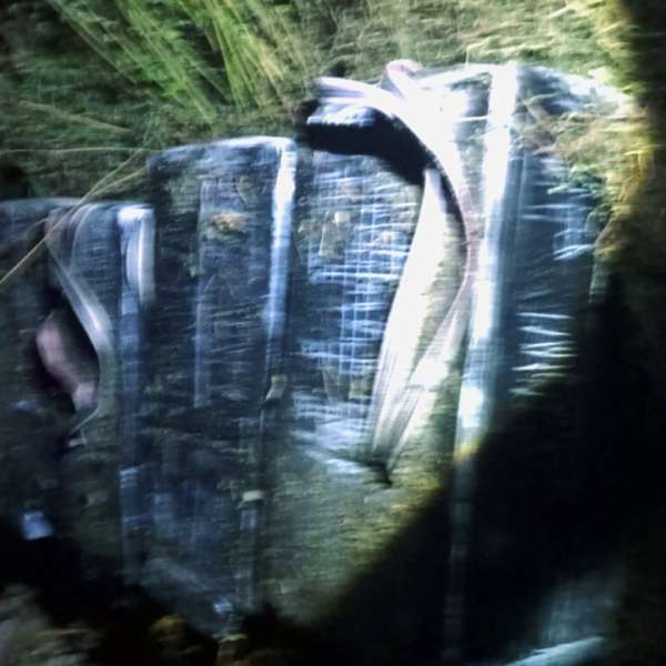 Peste 12.000 de pachete de ţigarete de contrabandă descoperite de poliţiştii botoşăneni