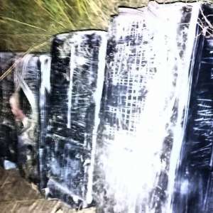 Peste 12.000 de pachete de ţigarete de contrabandă descoperite de poliţiştii botoşăneni