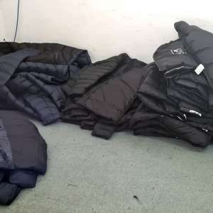 Aproximativ 1.500 de bunuri susceptibile a fi contrafăcute, descoperite în P.T.F. Giurgiu