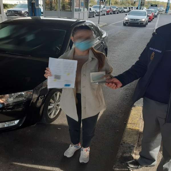 Certificat de vaccinare împotriva Covid-19 fals, descoperit la controlul de frontieră