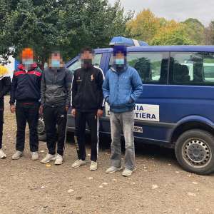 Şase indieni, sprijiniţi de un cetățean român, depistaţi la graniţa cu Serbia