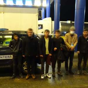 Șapte cetățeni sirieni, depistați ascunși în zona de vegetație  din proximitatea P.T.F. Calafat