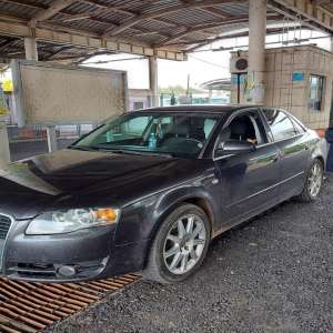 Dosar penal pentru conducerea unui autoturism cu număr de înmatriculare fals