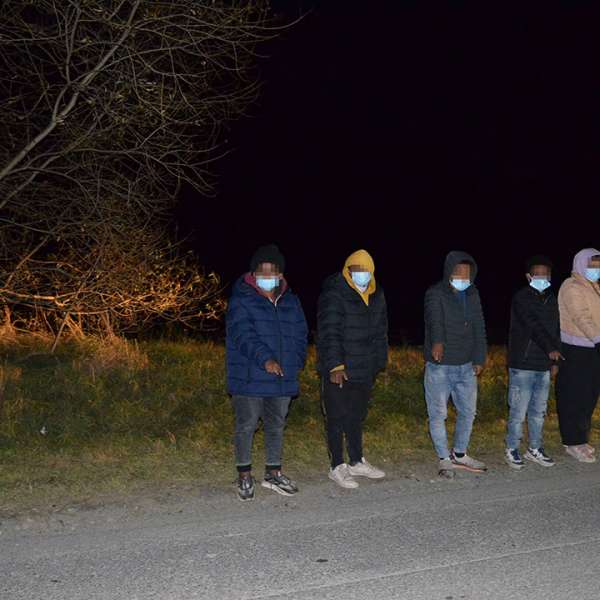 Cinci cetăţeni din Eritreea și Afganistan opriți la frontiera cu Ucraina