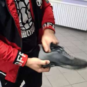 Document fals primit cadou şi ascuns în pantof