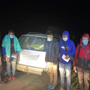 Două călăuze şi șapte cetăţeni străini, depistați de polițiștii de frontieră