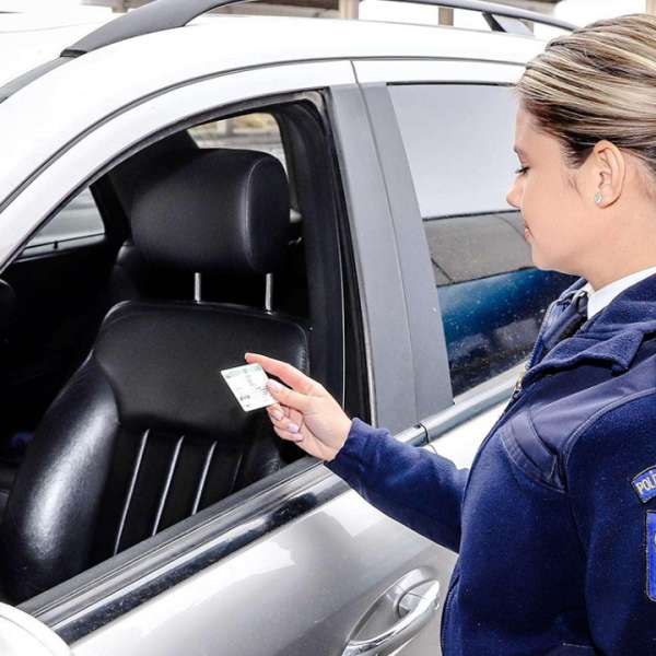 Cetățean din Pakistan depistat cu documente de identitate care aparțineau unei alte persoane