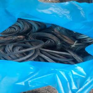 Prinși în flagrant în timp ce sustrăgeau materiale din cupru din sediul unei societăţi comerciale din portul Constanța