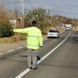 Depistat la volan fără permis de conducere