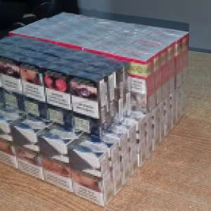 Țigări de contrabandă, confiscate la frontiera de est