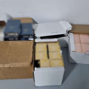 Aproximativ 1.400 de bunuri contrafăcute, descoperite în P.T.F. Giurgiu