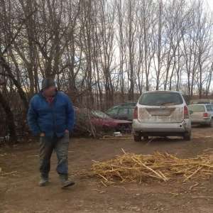 Autoturism cu număr fals condus de un botoşănean oprit de poliţiştii de frontieră