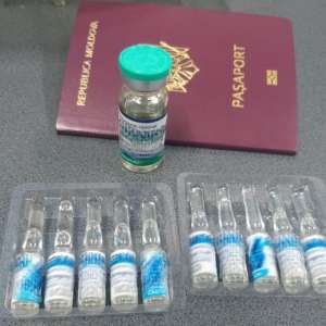 În vizită la prieteni cu substanţe dopante de risc