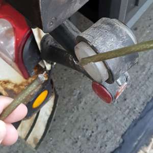 Ascunşi într-un TIR încărcat cu jucării, şase cetăţeni străini au încercat să treacă ilegal frontiera