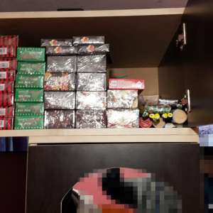 Peste 7.200 de articole pirotehnice, descoperite în urma unei percheziții domiciliare efectuate pe raza județului Olt