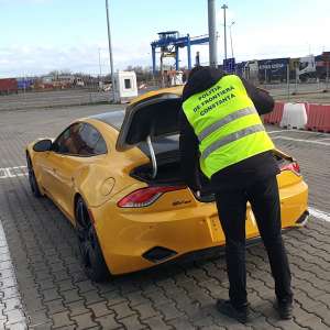 Luxury car confiscated in the Port of Constanta