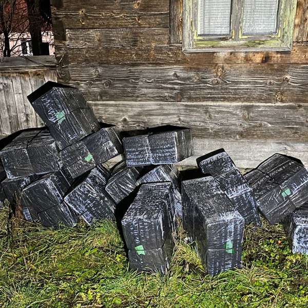 7.500 pachete cu ţigări confiscate de polițiștii de frontieră