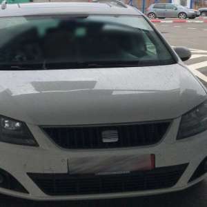 Autoturism cu autorizație de circulație provizorie expirată, descoperit la controlul de frontieră