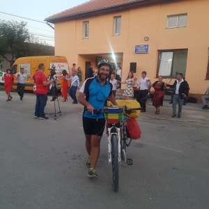 Cu bicicleta pe ConTurul României