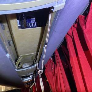 Țigarete ascunse în instalația de climatizare a unui autocar descoperite în PTF Siret